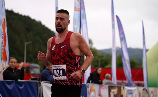 Nie pozostawili złudzeń! W tym roku Bieg Górski na 11 km należał do nich [WIDEO] - 48